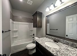  Charming Single Family Home  in Oklahoma City, OK (Photo 9 of 9)