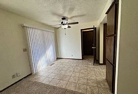  Single Family Home  in Norman, OK (Photo 6 of 11)