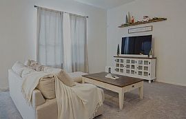 Beautiful Home For Your Comfort  in Colorado Springs, CO (Photo 3 of 12)