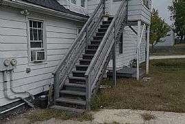 Beautiful Home For Your Comfort  in Michigan City, IN (Photo 2 of 12)