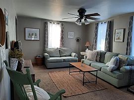  3 Beds   2 Baths  1,221 Sqft 506 Bowman Rd, Wisconsin Dells, W in Wisconsin Dells, WI (Photo 3 of 10)