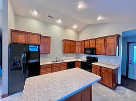  3 Beds   2 Baths  1,384 Sqft 674 Tremont Ln, River Falls, Wi 5 in River Falls, WI (Photo 2 of 11)