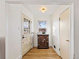  3 Beds   2 Baths  1,401 Sqft 2211 N Wahsatch Ave, Colorado Spr in Colorado Springs, CO (Photo 3 of 10)