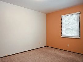 1923 S 17th St, Grand Forks, Nd 58201 House For Renr in Grand Forks, ND (Photo 10 of 12)