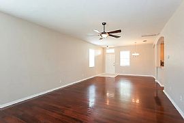 Beautiful  4bth 2bath  Ruskin, Fl 33570 in Ruskin, FL (Photo 3 of 12)