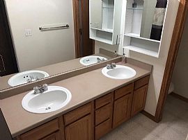 Single Family Homes For Rent  in Aurora, CO (Photo 2 of 7)