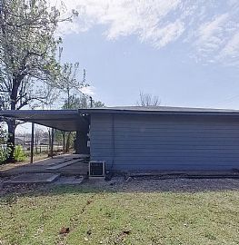 Featuring Inviting Living Areas Ready in Oklahoma City, OK (Photo 9 of 9)