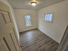 2907 N 35th St, Milwaukee, Wi 53210 in Milwaukee, WI (Photo 5 of 5)