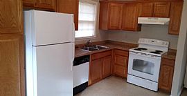 178 Dunroven Dr, Versailles, Ky 40383  in Versailles, KY (Photo 2 of 7)