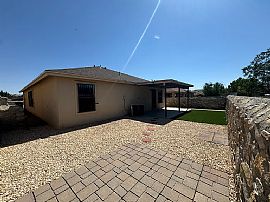 Great Home Conveniently Located N in El Paso, TX (Photo 6 of 10)