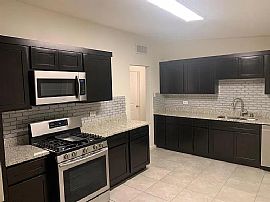 Welcome to Your New Home at 2835 Sutton Road, Lakeland, Fl 3381 in Lakeland, FL (Photo 4 of 8)