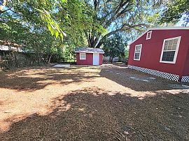 Beautiful, Newly Renovated 3/2 House in North Brookside in Jacksonville, FL (Photo 10 of 10)