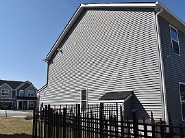 Spacious 3-Bedroom Home For Rent in The Suburbs of Indianapolis in Indianapolis, IN (Photo 10 of 10)