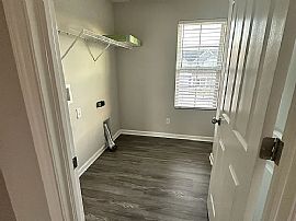 Spacious 3-Bedroom Home For Rent in The Suburbs of Indianapolis in Indianapolis, IN (Photo 9 of 10)