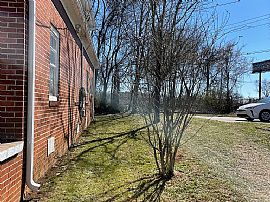 Completely Remodeled Home Available  in Atlanta, GA (Photo 2 of 10)