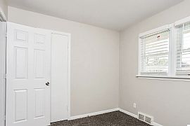 Experience Comfortable Living in This Spacious 3-Bedroom,1.5-B in Florissant, MO (Photo 8 of 11)