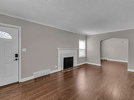 Welcome to This Inviting 4-Bedroom,2bathroom Single-Family Home in Kansas City, MO (Photo 2 of 10)