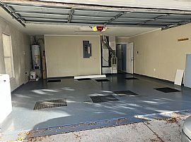 Welcome to This Cozy 3-Bedroom, 2-Bathroom House in Gainesville in Gainesville, FL (Photo 6 of 9)