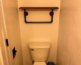 Duplex in North Appleton with 2 Bedrooms, 1.5 Baths  in Appleton, WI (Photo 7 of 9)