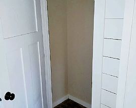 Duplex in North Appleton with 2 Bedrooms, 1.5 Baths  in Appleton, WI (Photo 9 of 9)