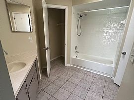 This Delightful 3-Bedroom, 2-Bathroom Single-Family Home Offers in Jacksonville, FL (Photo 8 of 12)