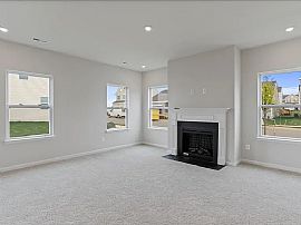 Great Home Conveniently Available  in Ranson, WV (Photo 7 of 10)