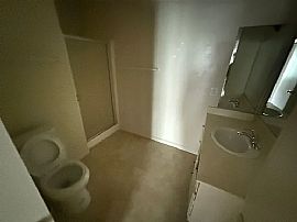  2 Bedroom 2 Bath Condo, Kitchen,Granite Countertop Available  in Huntington Beach, CA (Photo 3 of 10)