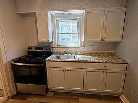 Remolded and Spacious, Updated Home Available  in Akron, OH (Photo 3 of 10)