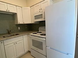 Amazing 2bedroom Home Available For Rent. in Orlando, FL (Photo 10 of 11)