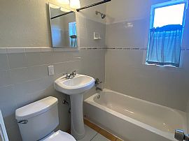 Amazing 2bedroom Home Available For Rent. in Orlando, FL (Photo 8 of 11)