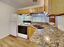 Amazing 2bedroom Home Available For Rent. in Orlando, FL (Photo 9 of 11)