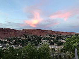 Stunning Home with Panoramic Views of St. George in Saint George, UT (Photo 9 of 9)
