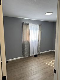 211 Willamont Rd, Toledo, Oh 43612 Ready to Move In in Toledo, OH (Photo 10 of 11)