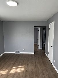 211 Willamont Rd, Toledo, Oh 43612 Ready to Move In in Toledo, OH (Photo 9 of 11)