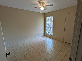 Freshly Painted Inside and Recently Painted Eves and Soffit 3/2 in Houston, TX (Photo 6 of 9)