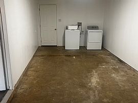 3 Bedroom 2 Bathroom  in Tyler, TX (Photo 6 of 9)