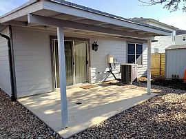 Fully Renovated 3 Bed, 2 Bath with Open Floor Plan in Austin, TX (Photo 9 of 10)