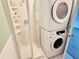 Great Home Conveniently 3 Bed and 2 Bath Available  in Cincinnati, OH (Photo 4 of 10)