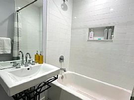 A Beautiful 2bedroom and 2bathrom Home. in Tampa, FL (Photo 5 of 12)