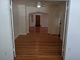 Hello!!check Out This Beautiful 2 Bedroom Home. in Saint Petersburg, FL (Photo 2 of 7)