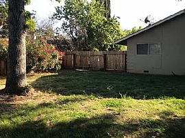 This Is a Charming 2 Bedroom! in Sacramento, CA (Photo 10 of 10)