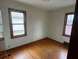 This Gorgeous 2 Bedroom Single Family Is Available Now. in Milwaukee, WI (Photo 5 of 10)
