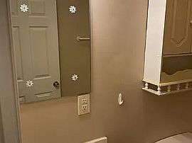 A Very Lovely 2 Bed in Elizabethton, TN (Photo 9 of 10)