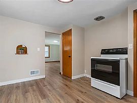 Come Check Out This Freshly Renovated Single Family Home in Appleton, WI (Photo 9 of 10)