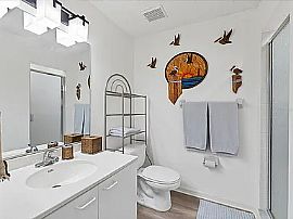 Close Distance to Holmes Beach!  in Bradenton Beach, FL (Photo 9 of 12)