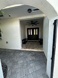 Boaters Dream Home in Miami, FL (Photo 2 of 12)