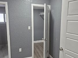 Beautiful Three Bed Home in Miami, FL (Photo 4 of 12)