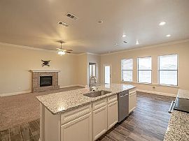 Spacious Home in Midland, TX (Photo 4 of 12)