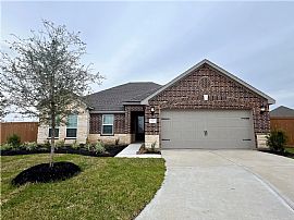 3bed and 2bath Available For Rent in Santa Fe, TX