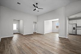 3bed and 2bath Available For Rent in Santa Fe, TX (Photo 2 of 10)